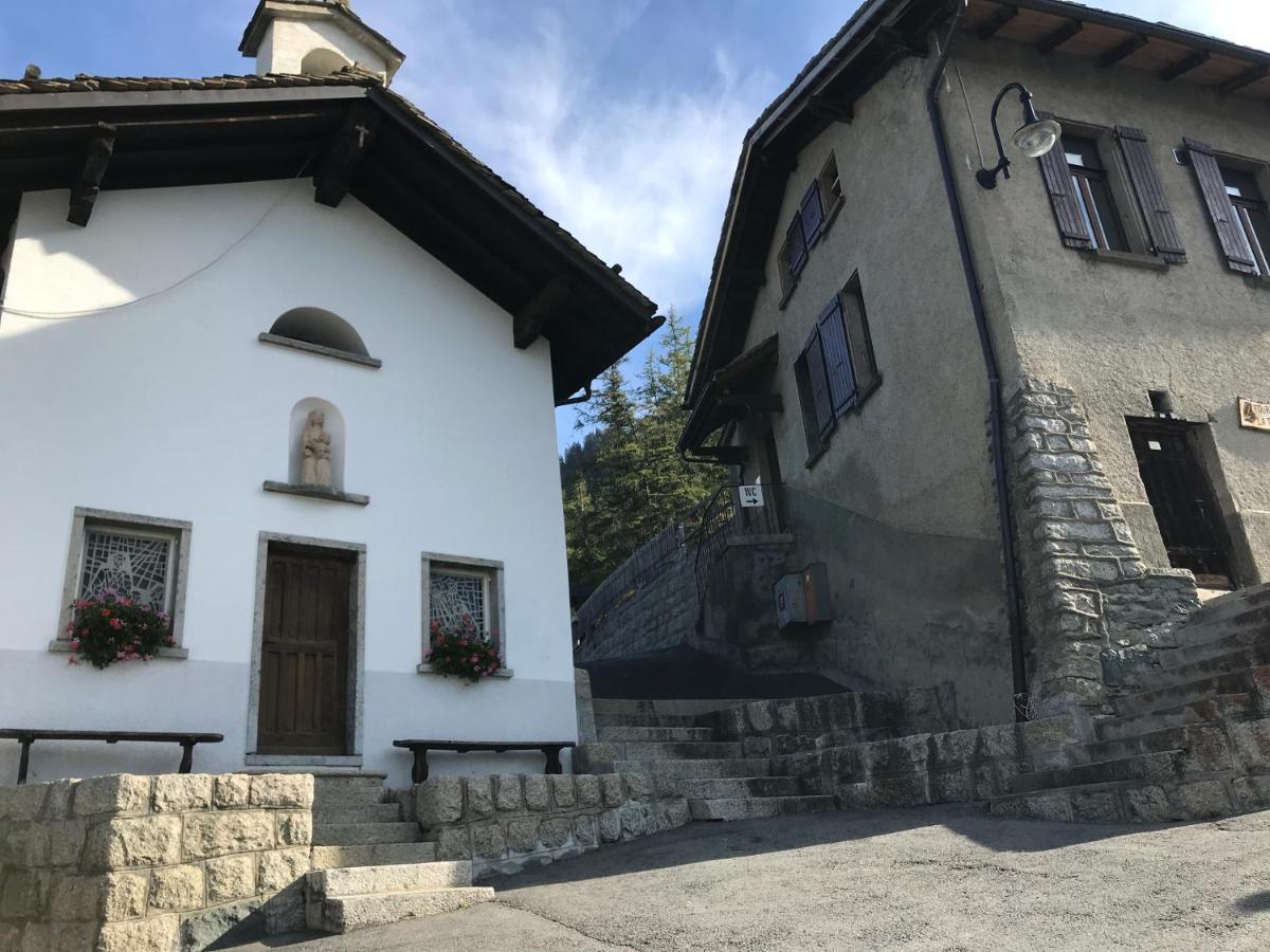 Gite Du Pelerin-Chalet De Montagne ออร์ซิแยร์ ภายนอก รูปภาพ